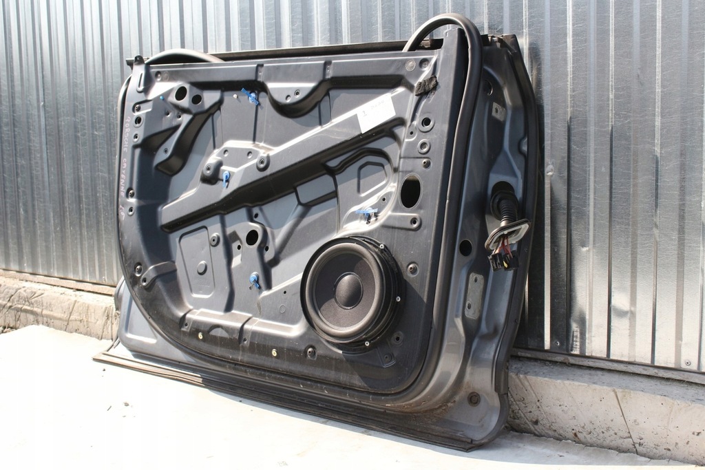 фото №7, Дверь левый перед porsche cayenne 7l