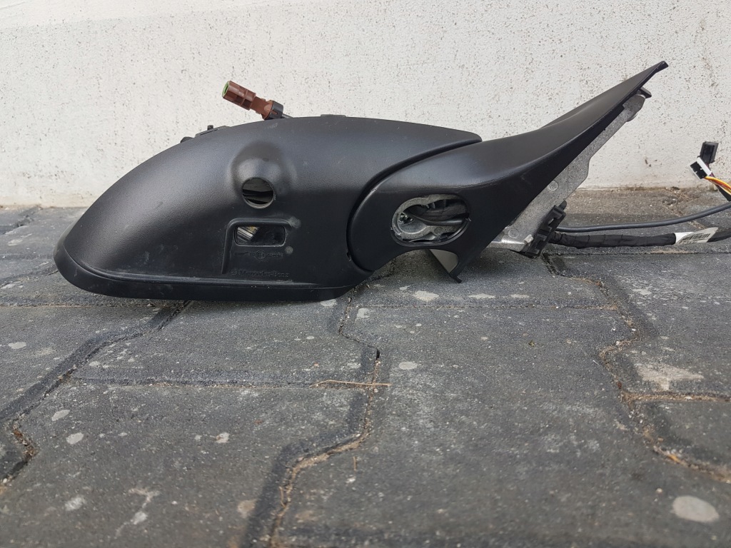 Зеркало правое mercedes gla glb a247 Оригинал