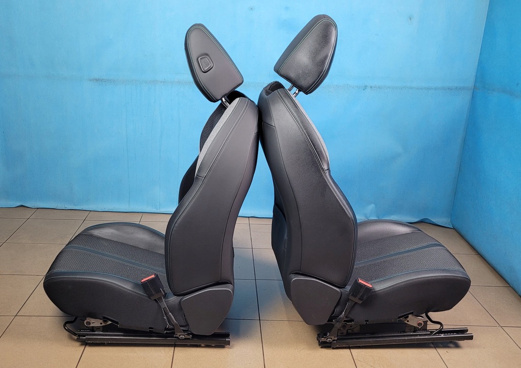 фото №6, Peugeot 308 iii p5 21r сиденья заднее сиденье полукожа комплект