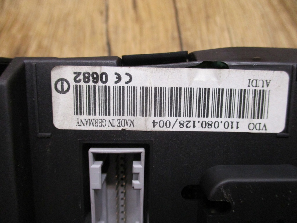 фото №6, Прилади лічильник audi a6 c5 2.5 tdi 4b0920933m /