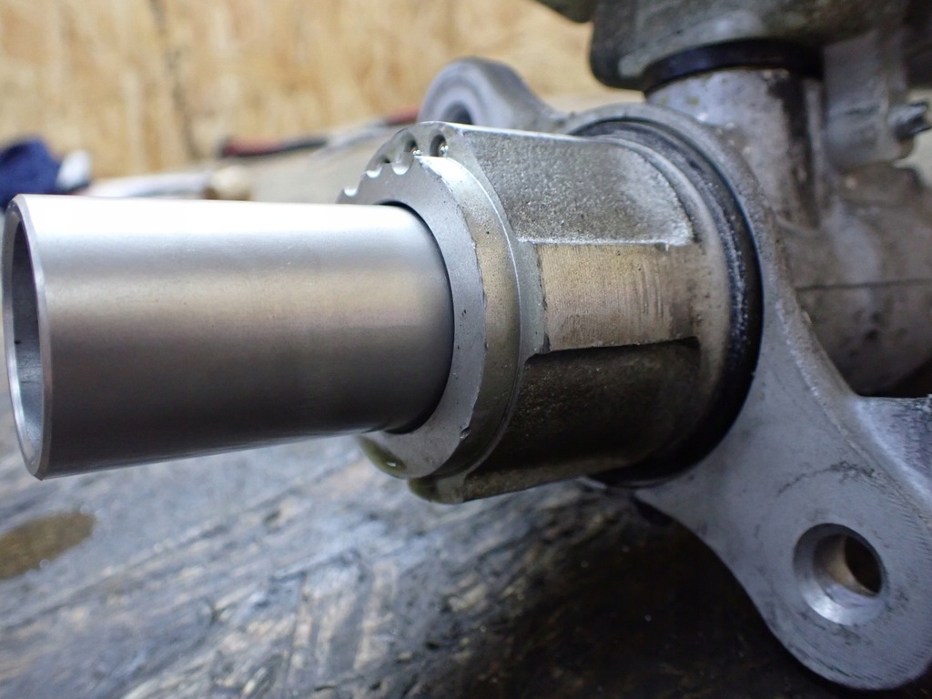 фото №9, Насос тормозная mercedes gls ii x166 3.0 17r 32668086 9468