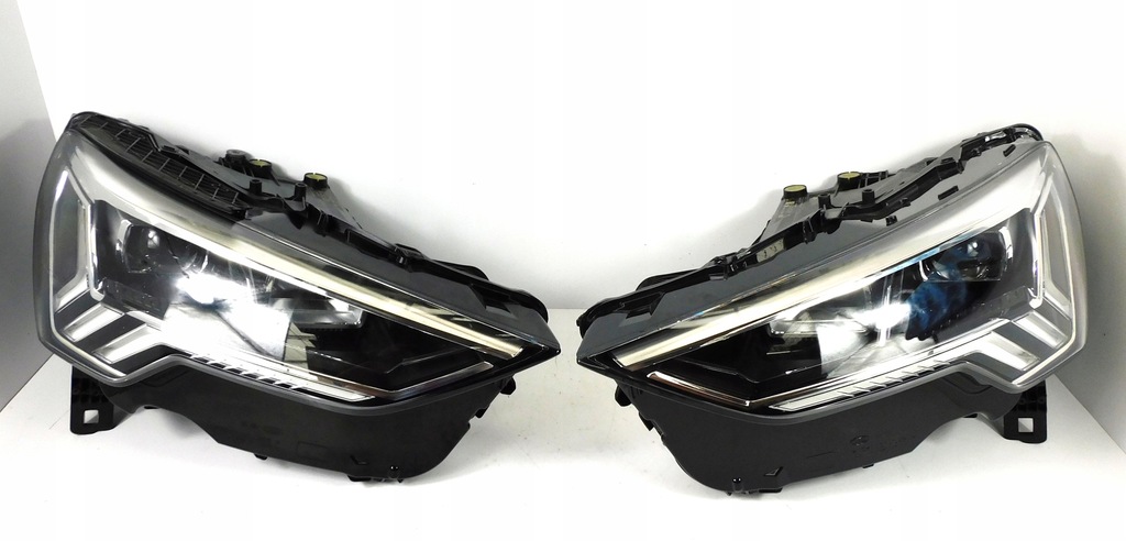 фото №1, Audi q3 83a лампа правая левая full led полный