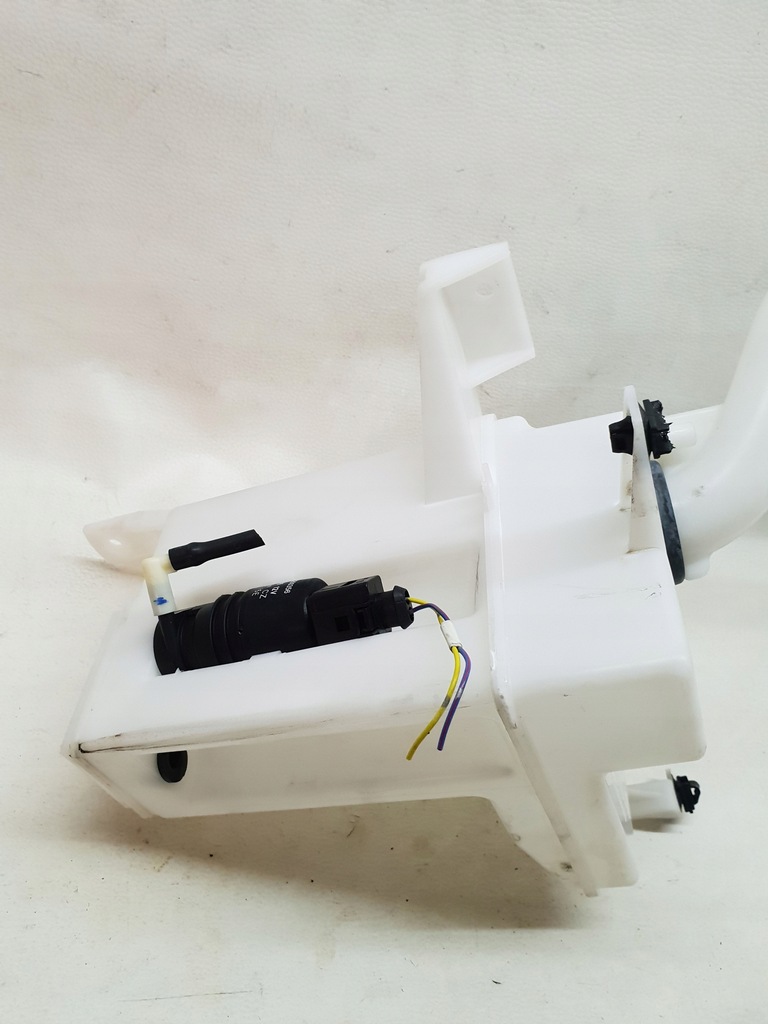 фото №5, Suzuki swift v mk7 10-17 бачок омивача перед 38400-68l10