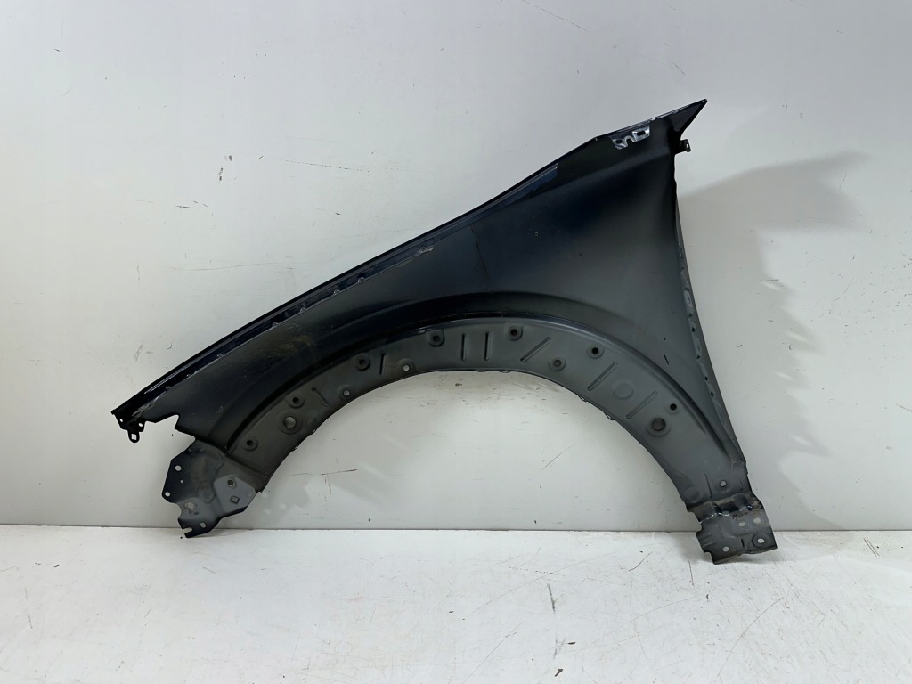 Купити Крило правий перед mazda cx30 ідеальний