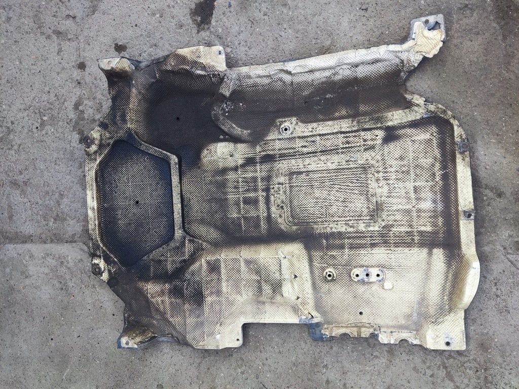 фото №6, Mercedes e klasa w212 захист плита pod двигун a2125202723