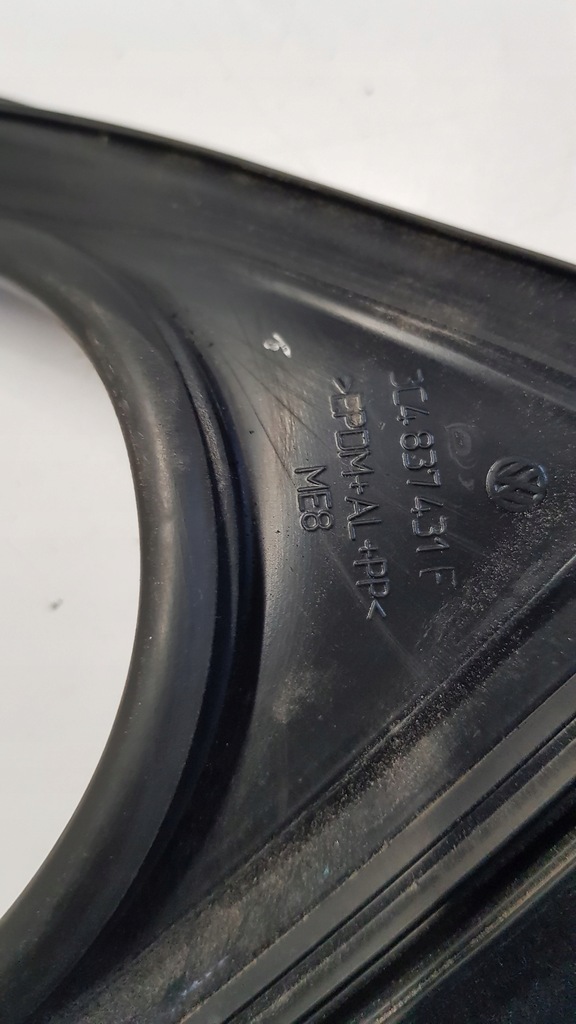 фото №13, Молдинг дверь левый перед vw passat b7