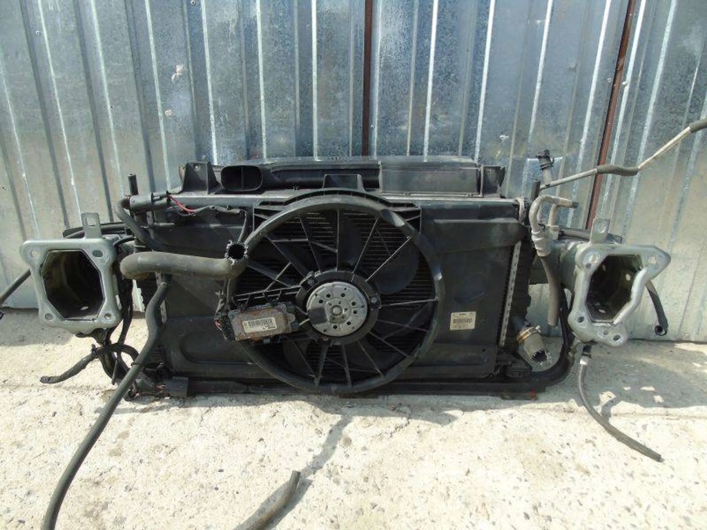 фото №7, Volvo c30 балка перед радіатор 1.6 16v бензин