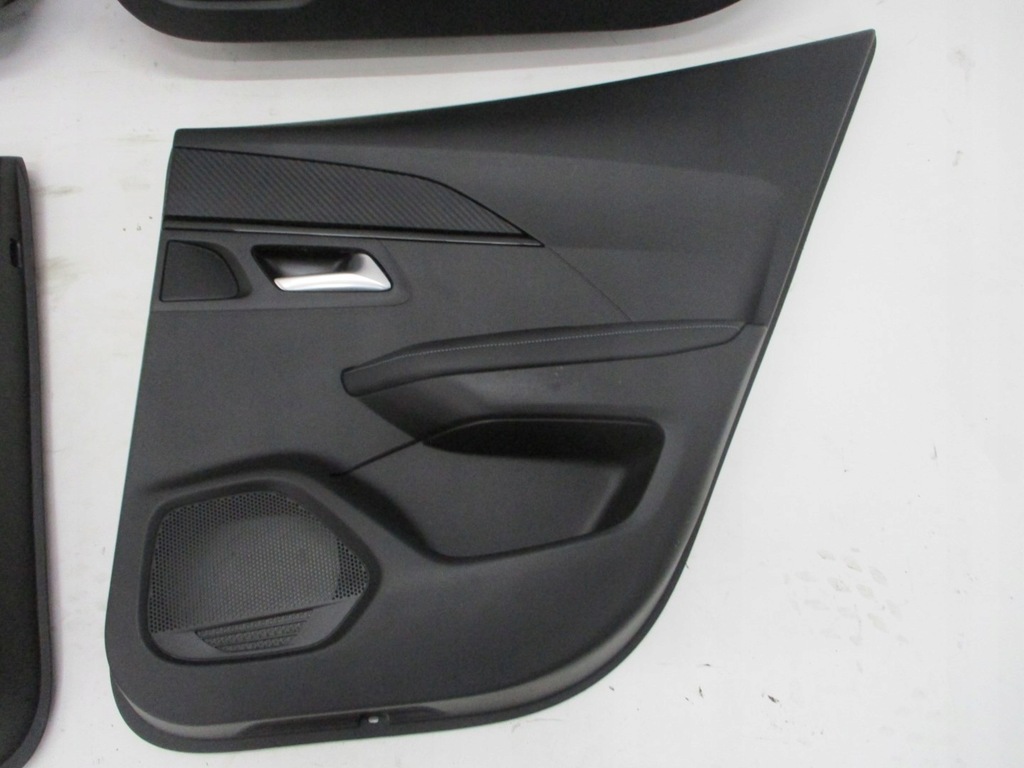 фото №7, Оббивка оббивка двері peugeot 2008 2 20r перед