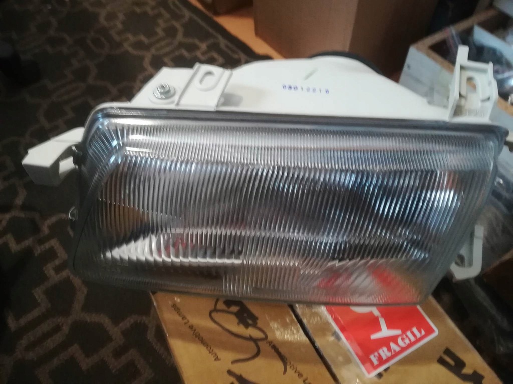 фото №15, Фара tyc 20-3103-45-2 5507093e 5507093e