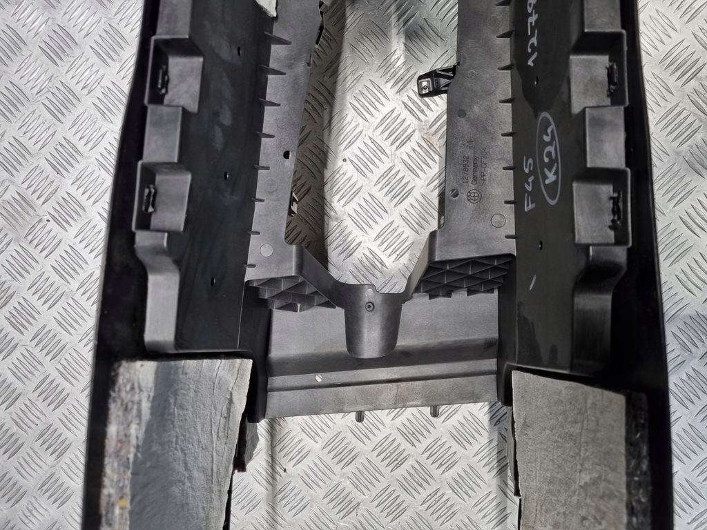 фото №11, Bmw f45 f46 тунель середній підлокітник 1278932