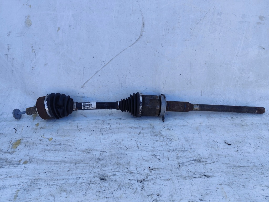 Купить Volvo xc60 2 2.0d приводной вал правая