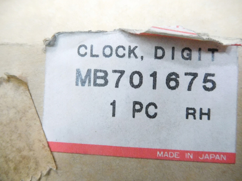 фото №7, Приладова панель mitsubishi delica l300 оригінальний номер mb701675