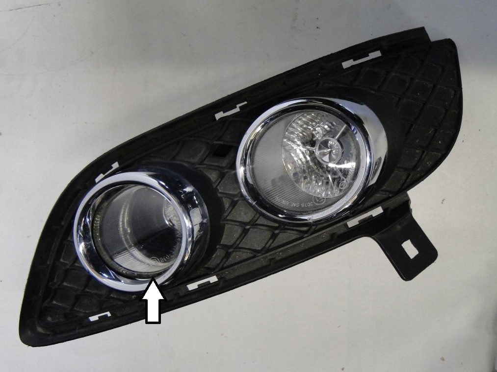 фото №1, Mercedes b klasa w246 протитуманна фара правий