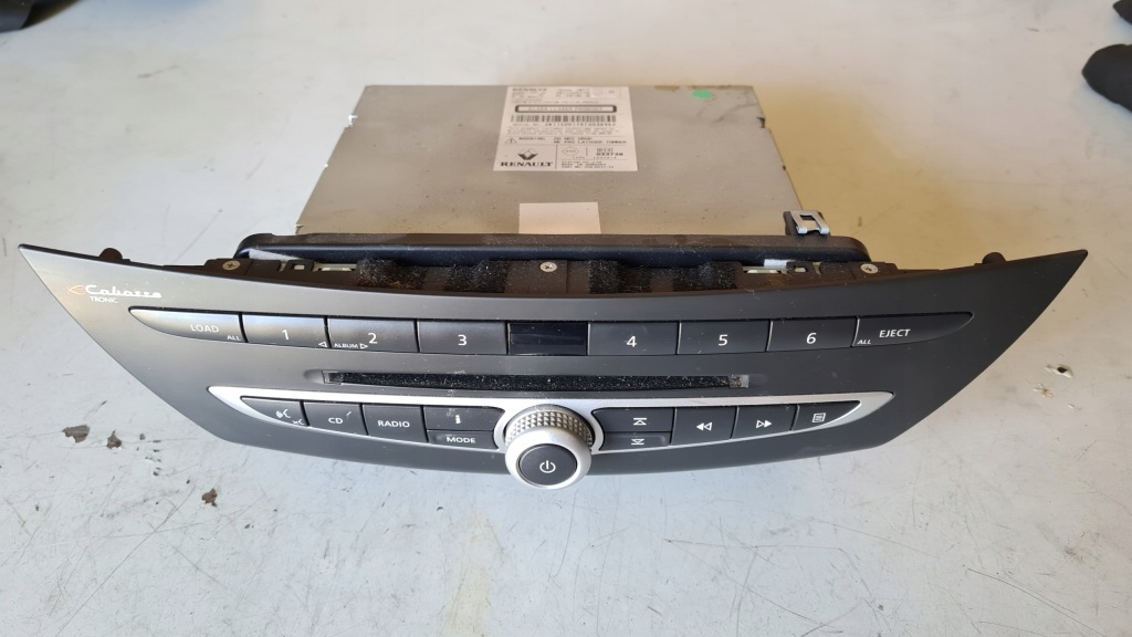 фото №1, Радио cd заводской renault laguna iii europa 281150017r запчасти w-wa