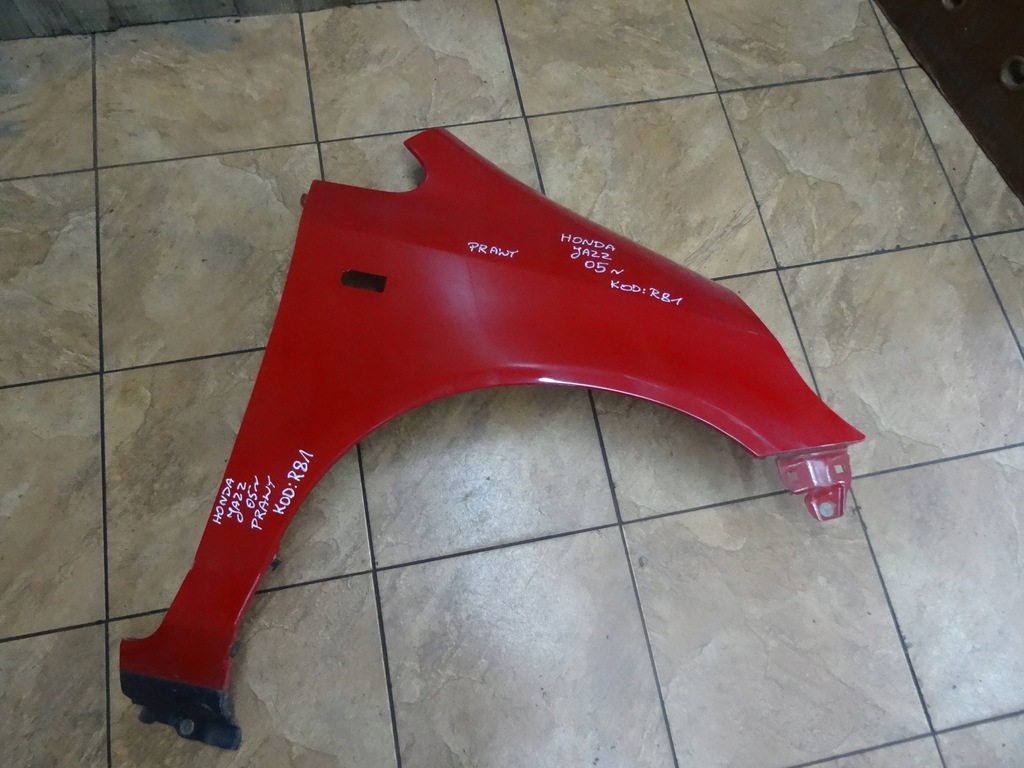 фото №1, Honda jazz 1.2b 05' крила правий r81