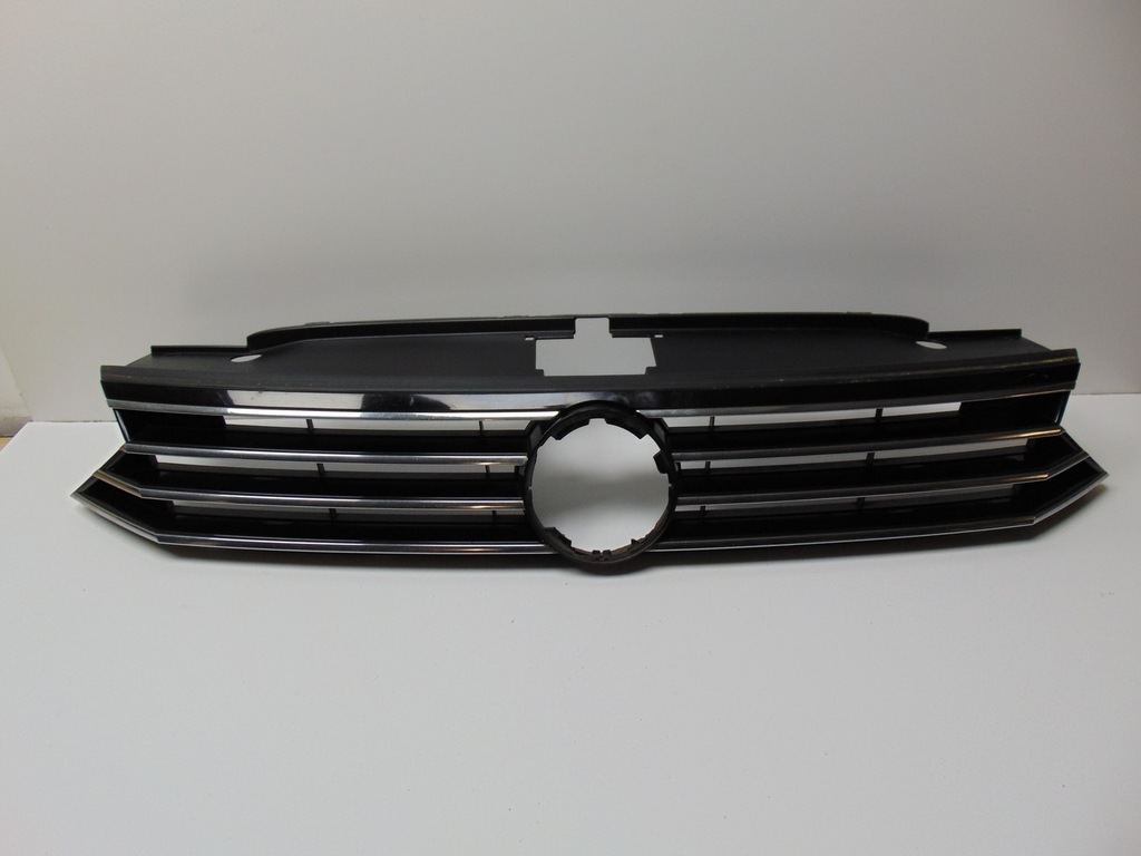 фото №1, Решётка радиатора решётка радиатора vw passat b8 оригинал 3g0853653
