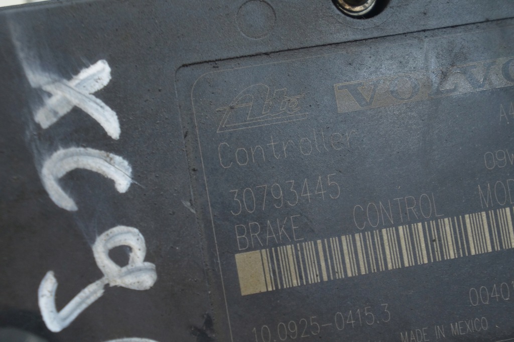 фото №4, Volvo s60 xc90 i lift тормозная блок управления модуль насос abs 30793445 30793444