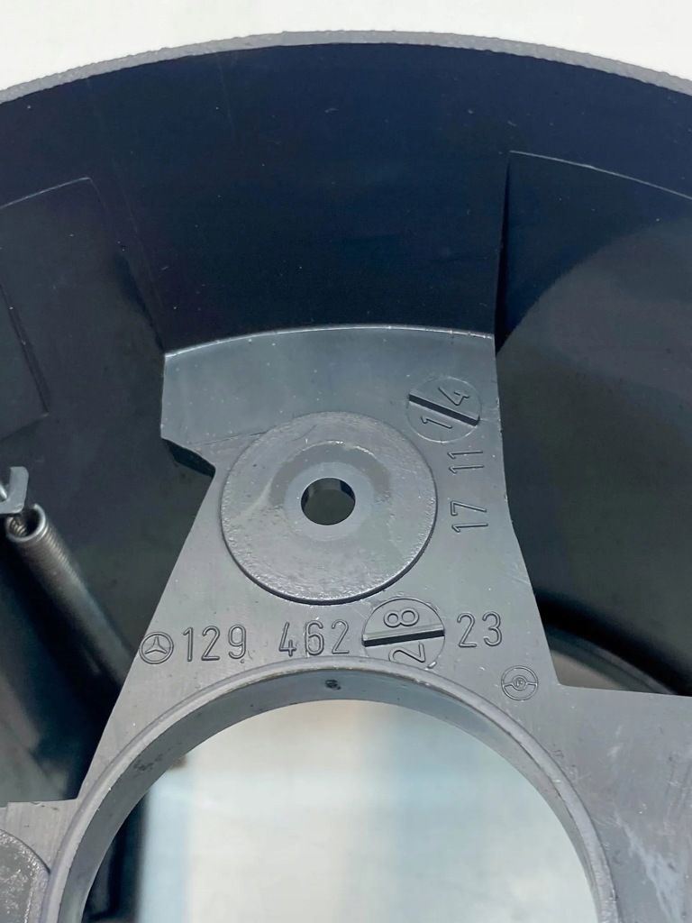 Накладка механизма рулевой mercedes-benz sl r129 1294622823 27836899 Киев