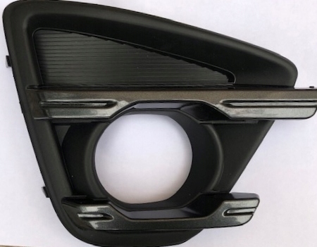 Купити Решітка радіатора бампера mazda cx-5 2017- kb8b50c11c правий