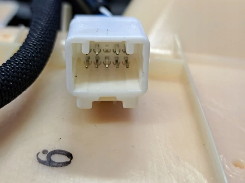 фото №12, Lexus rx 450h 2021 левая сторона обшивки дверь