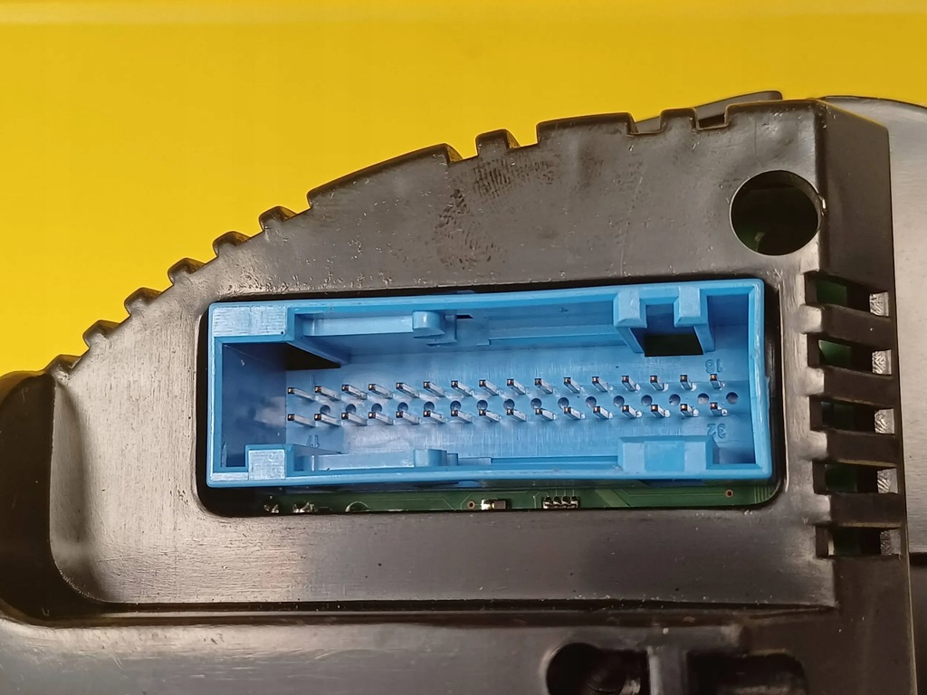 фото №7, Счетчик приборная панель приборы audi a4 b6 cabrio 3.0 бензин 8h0920950a nr1190 anglik