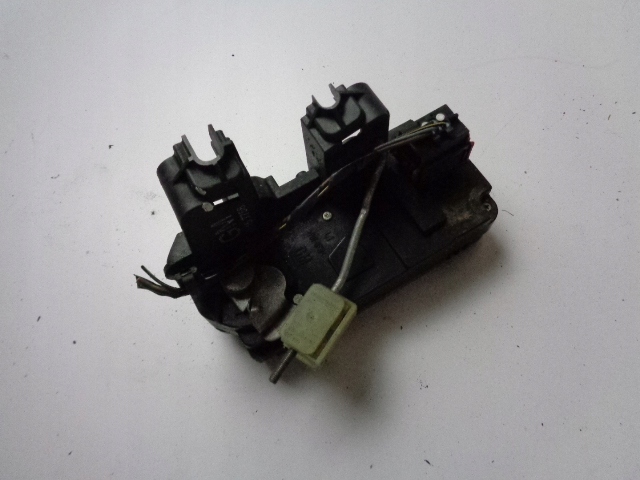 фото №1, Замок дверь левый задняя opel vectra c kombi