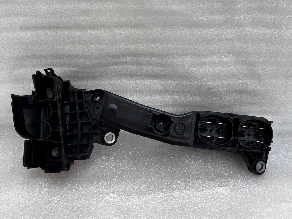 фото №1, Bmw розподільник напруги 9339827 bmw x3 g01