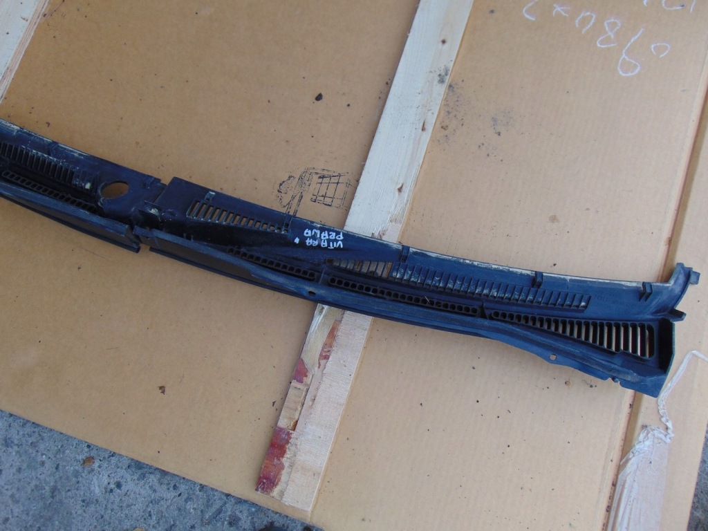 фото №10, Жабо пластиковий suzuki grand vitara ii europa