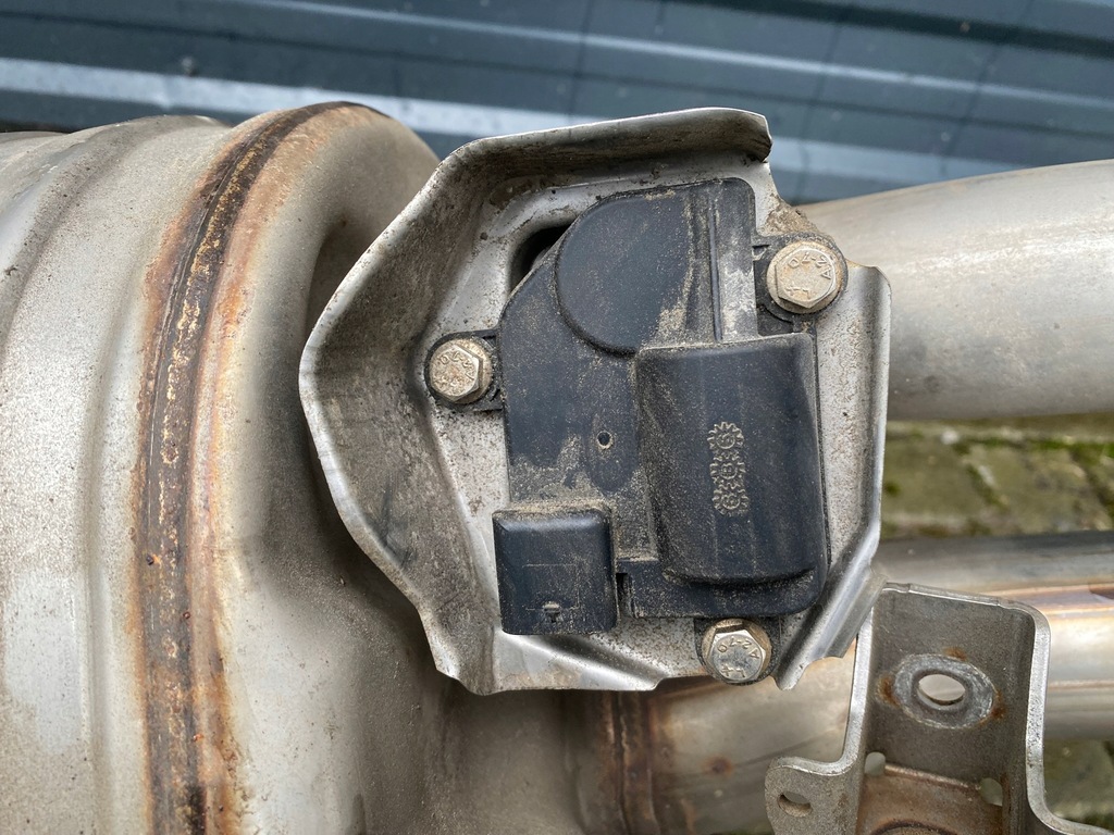 фото №11, Гасник вихлоп porsche panamera 971 eu