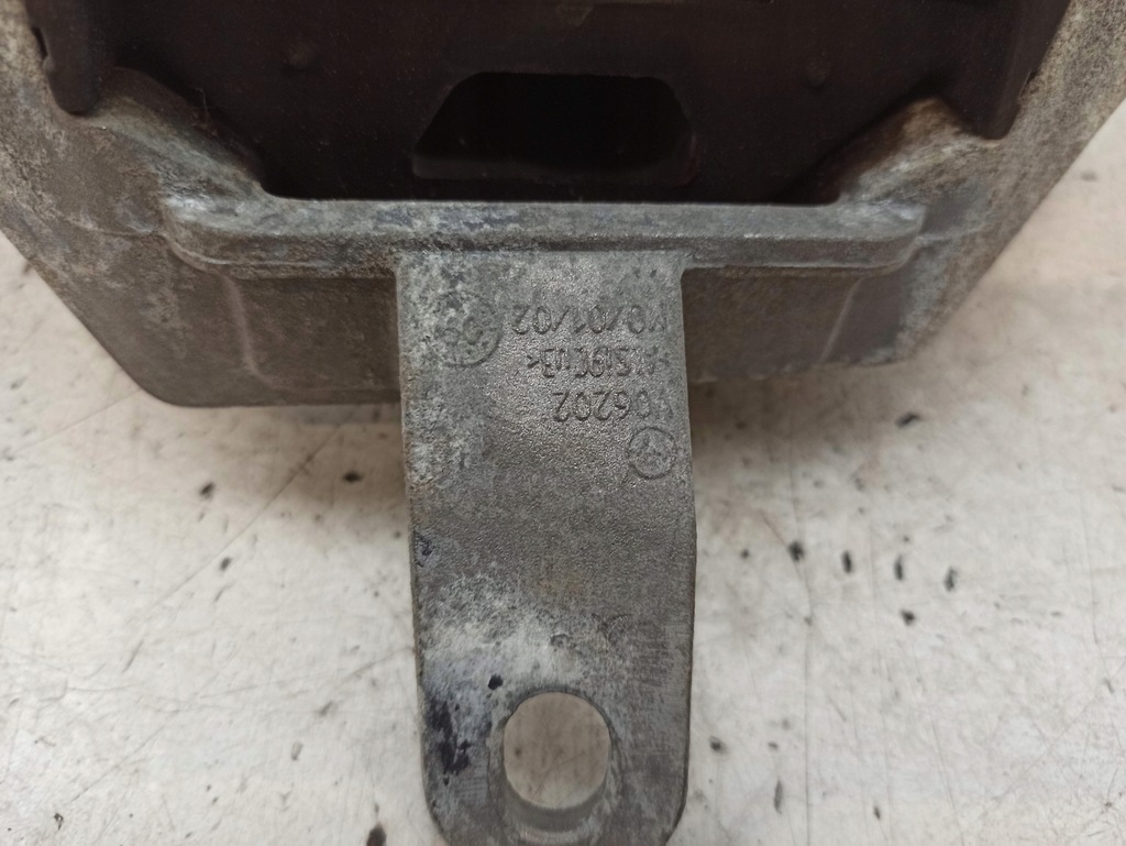 фото №14, Opel astra j 1.4t кронштейн подушка двигателя 13248549