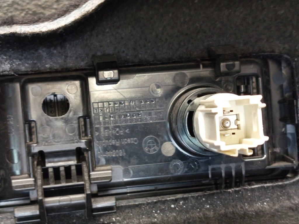 фото №15, Bmw оригинальный номер 7463470 3' g21 обшивка обивка багажника правый правая