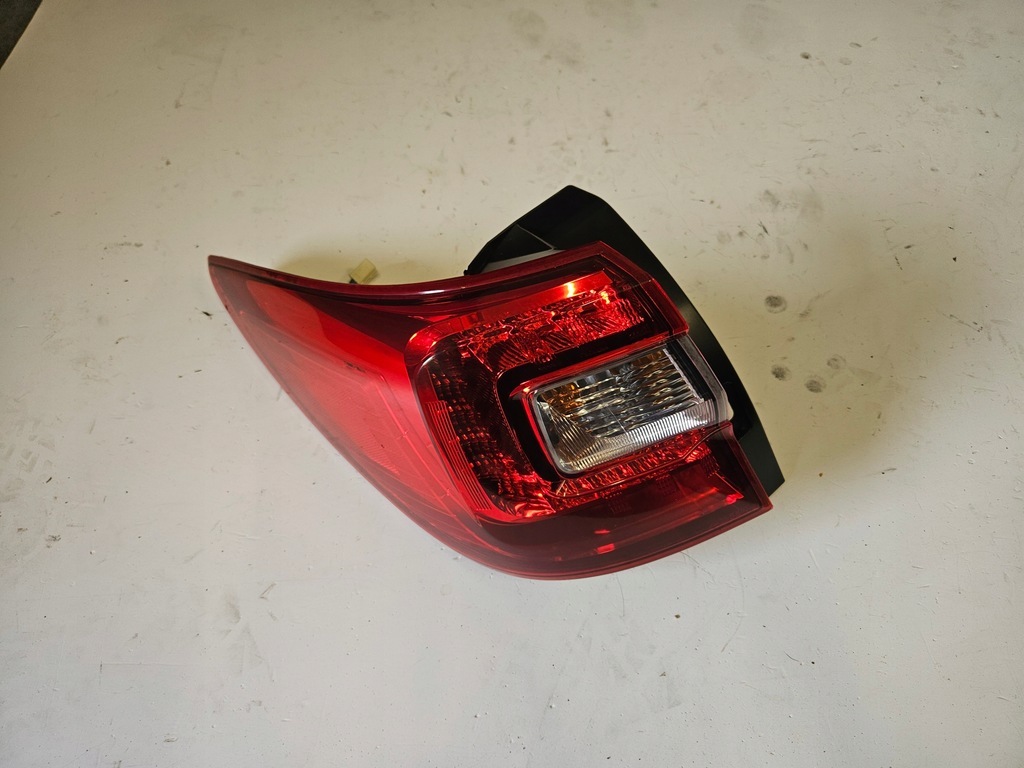 фото №1, Subaru outback v 5 bs 14-19 лампа задняя задняя europa левая