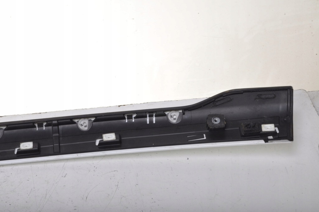 фото №7, Opel zafira c молдинг стойка передний правая