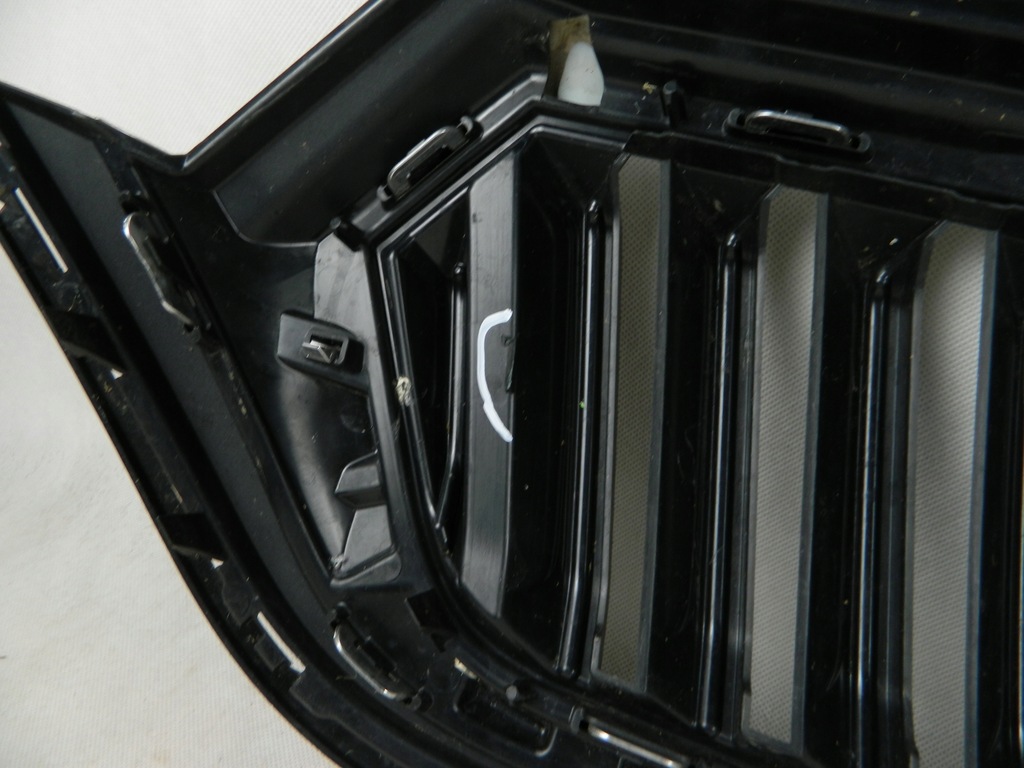 фото №10, Skoda оригінальний номер 5e3853653 решітка радіатора радіатора