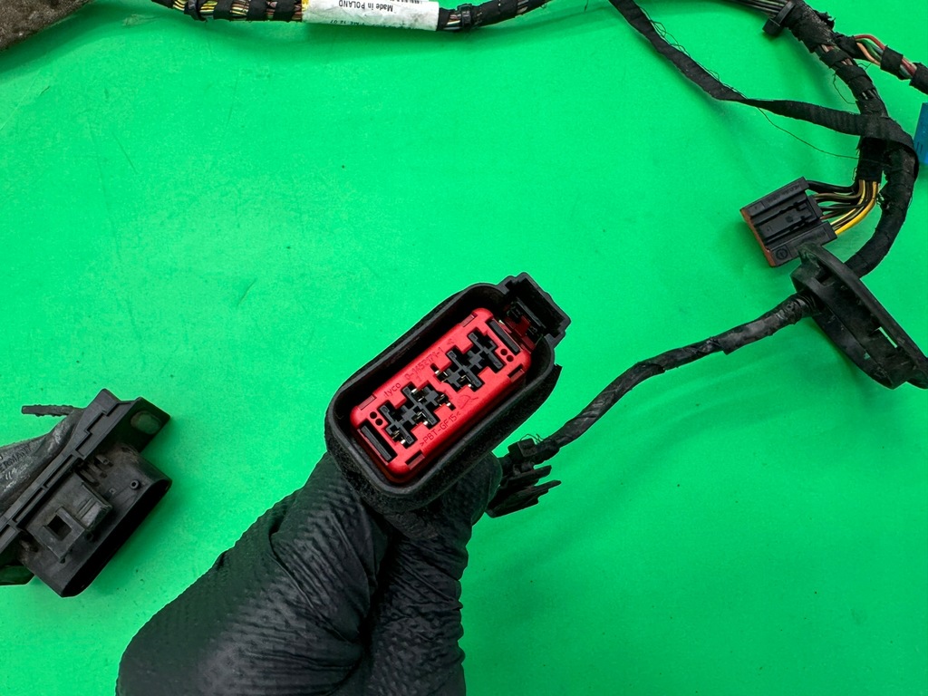 фото №10, Джгут електропроводка двері правий перед 30724780 volvo c30 06- europa