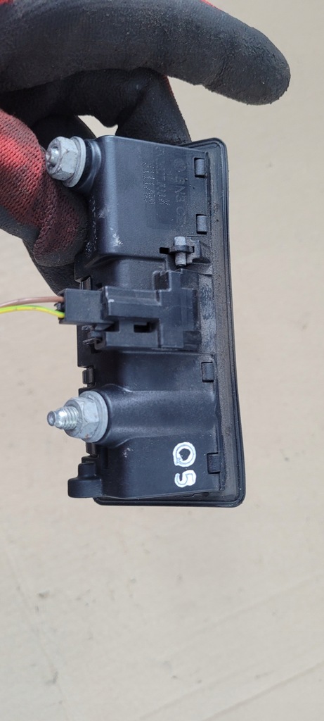 фото №7, Q5 8r sq5 микровыключатель крышки задняя багажника 5n0827566x