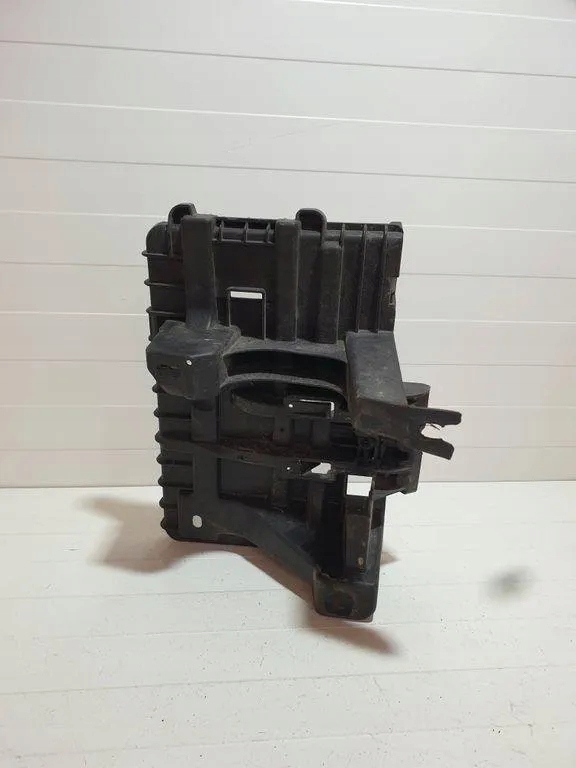 Купить Основание аккумулятор opel meriva a рестайлинг  13167332