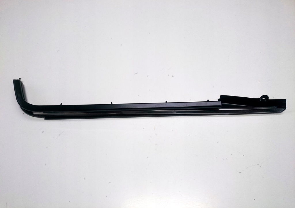 фото №1, Напрямна двері лівих lancia voyager