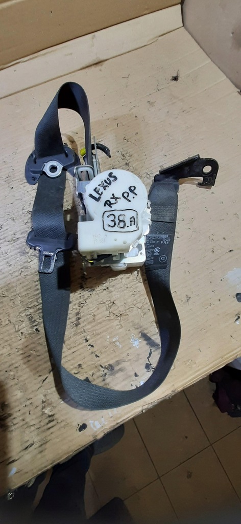 фото №1, Pas безопасности правый перед lexus rx450h