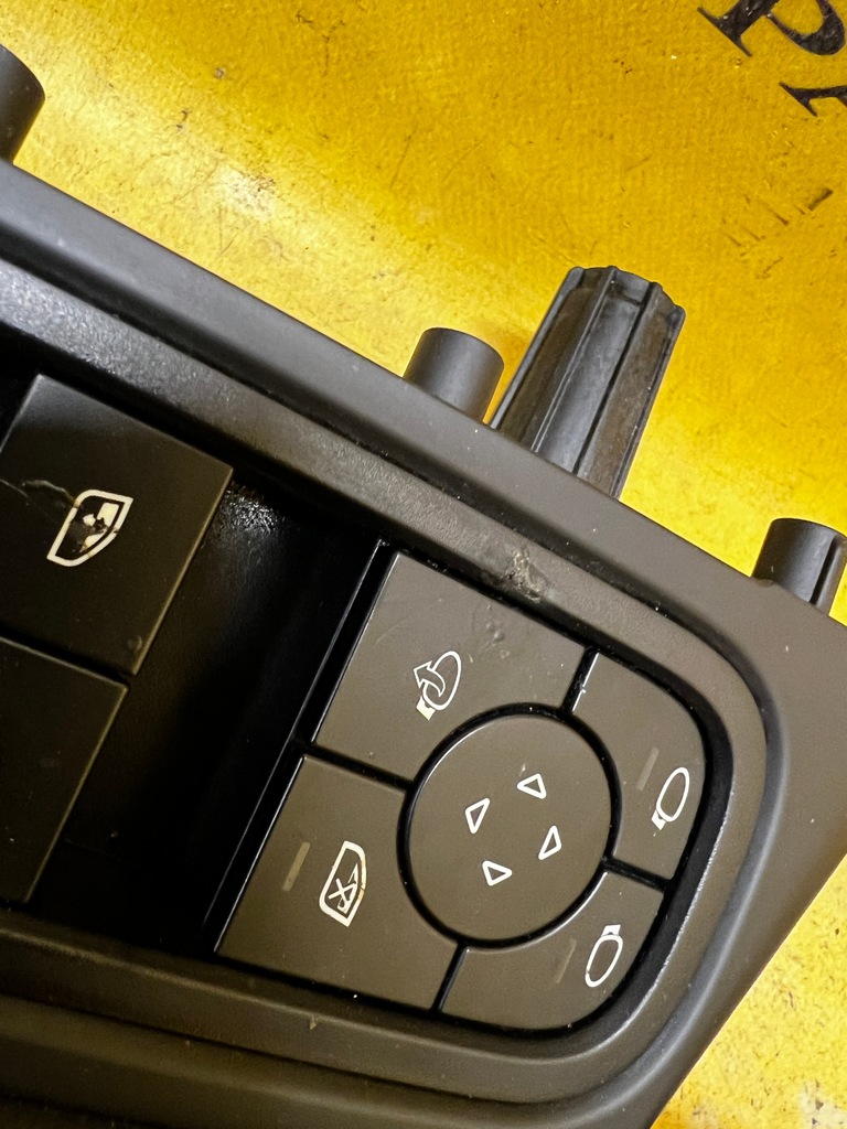 фото №13, Обшивка дверь переключатель окон левый porsche cayenne 9y3 9y0 coupe hybrid