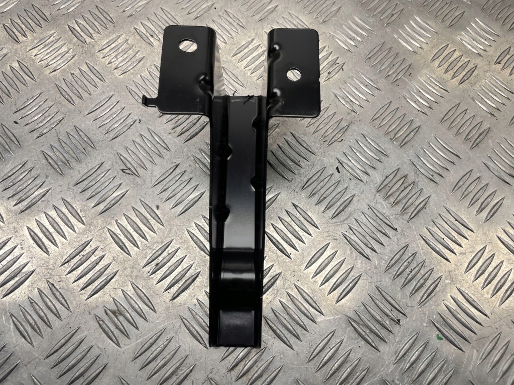 Mercedes w213 кронштейн держатель кронштейн a2136911100 Недорого