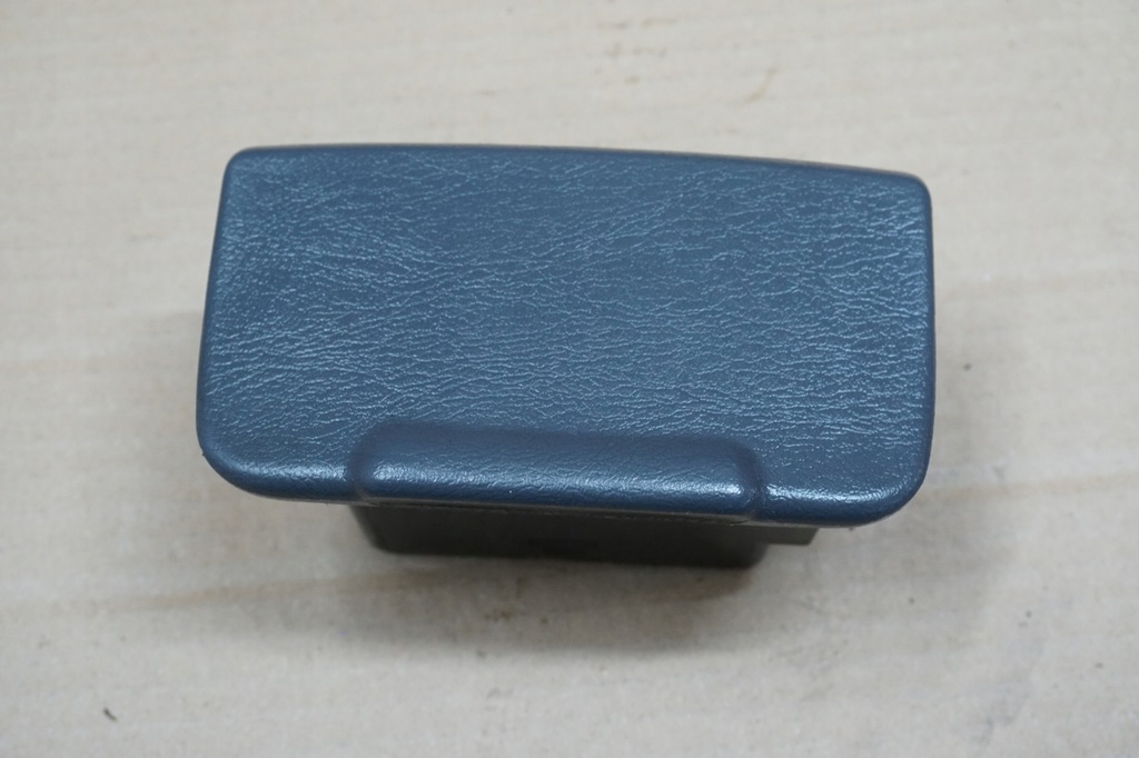 фото №1, Toyota rav4 попільничка 94-00r