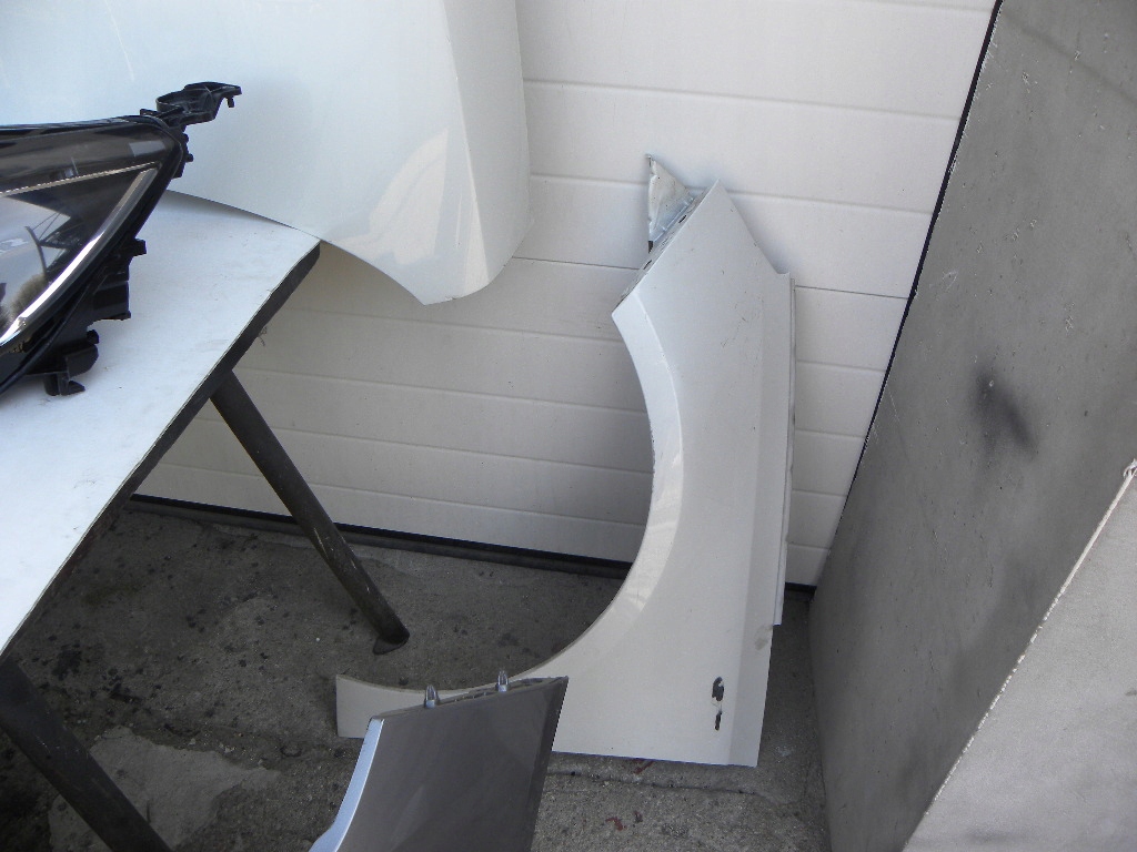 фото №7, Peugeot 308 gt бампер лампи full-led,maska