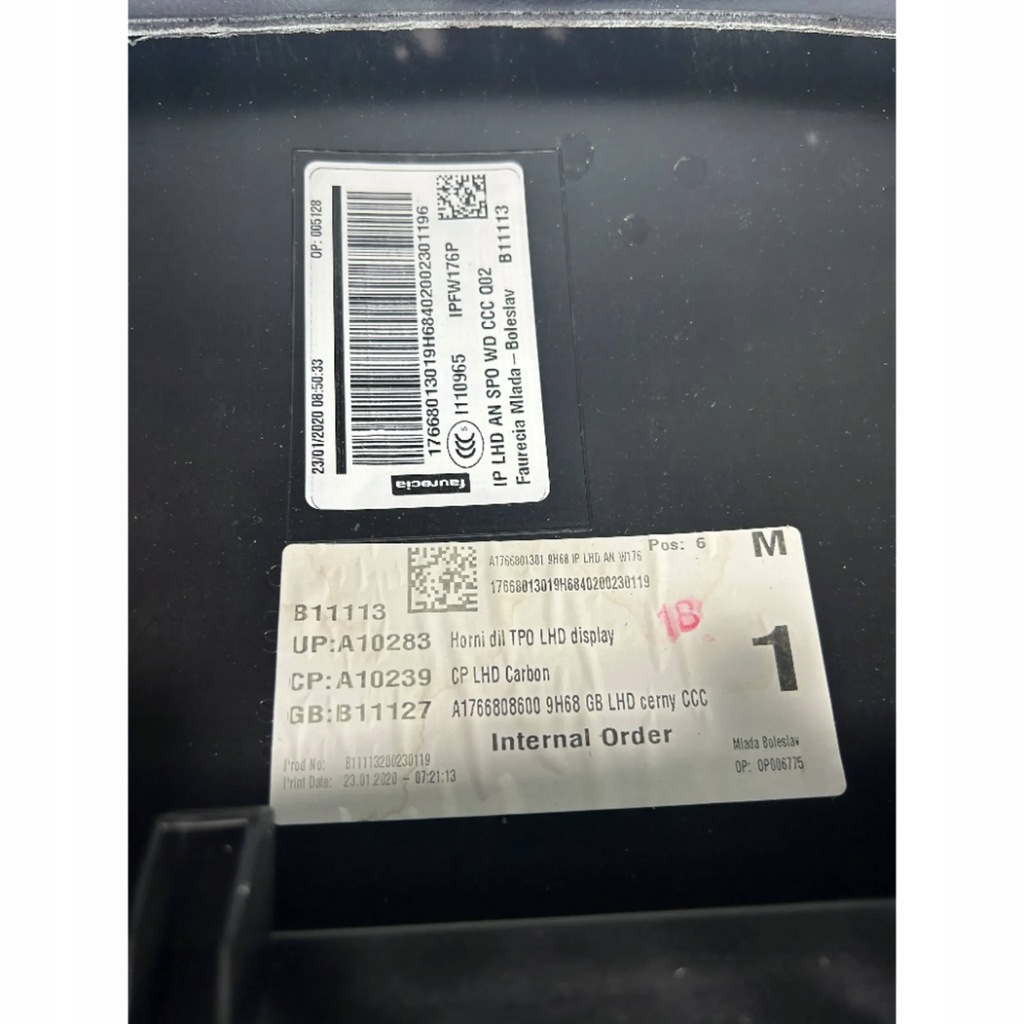 фото №9, Mercedes-benz a-klassa w176 приборная панель приборная консоль