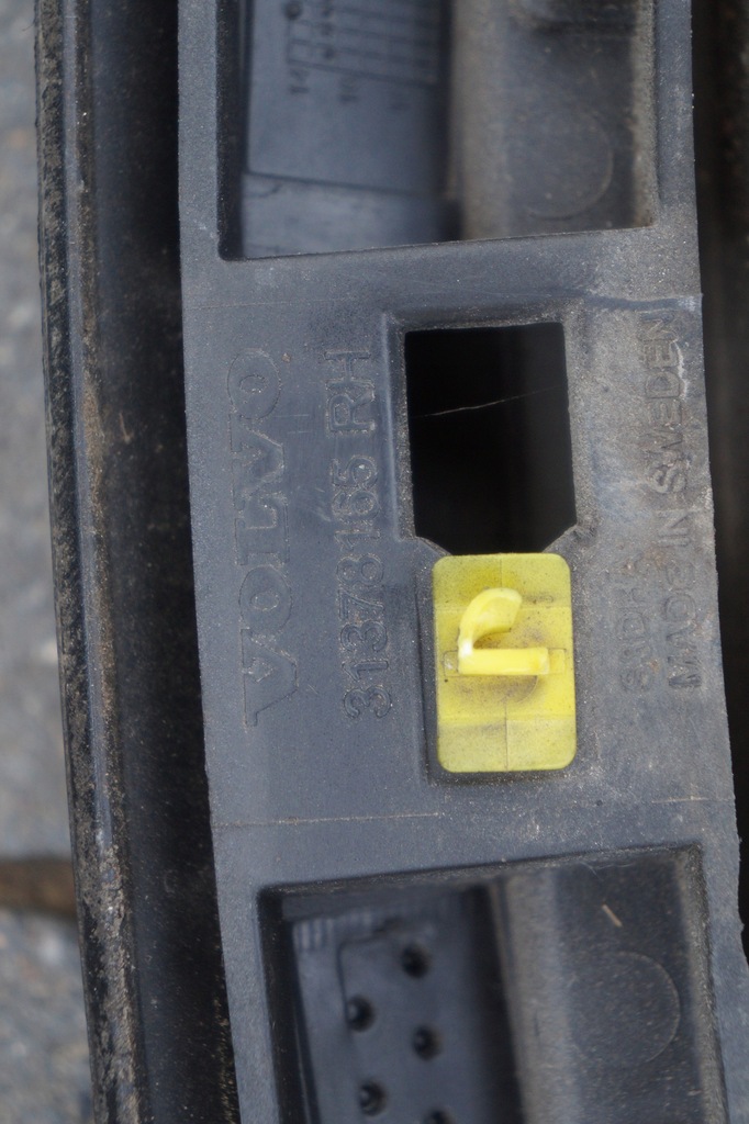 фото №5, Istwa левая правая na крыло volvo xc90 ii