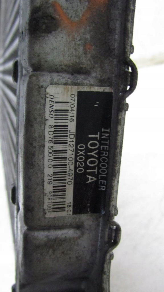 Avensis t27 t29 1.6 интеркулер 16-18 19 в Украине