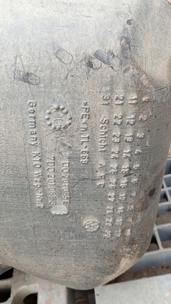 Бак топлива volkswagen t4 2.5tdi 00r 7d0201085g с Разборки