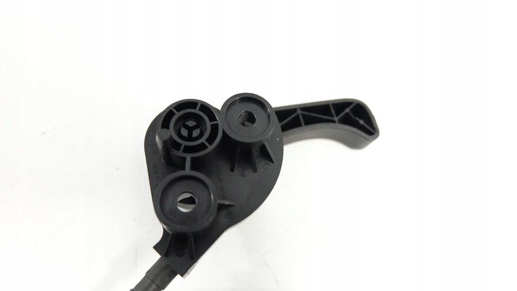 фото №10, Hyundai i10 ii lift трос замок капот