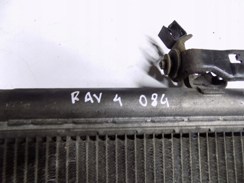 фото №5, Toyota rav4 ii 2.0 d4d радиатор кондиционера