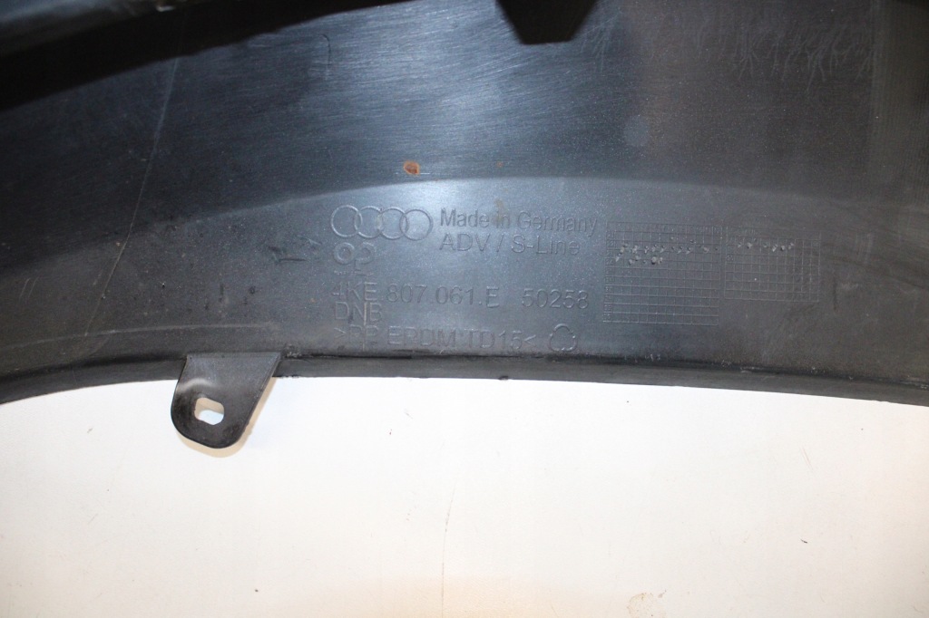 фото №13, Audi q8 e tron бампер перед передній